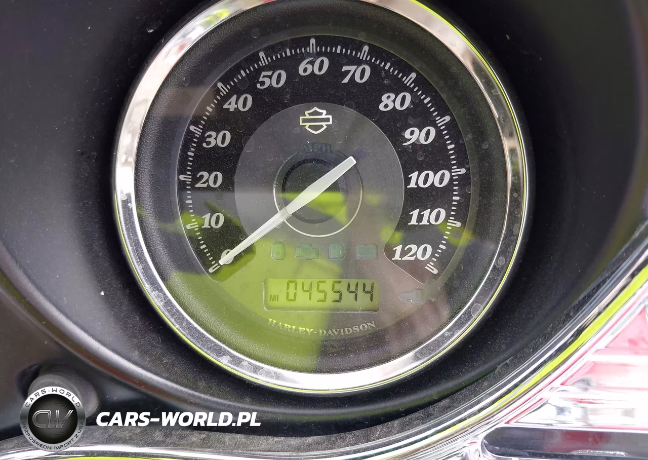 2010 Harley-Davidson Flhtk VIN:1HD1KEM10AB671817 - 7