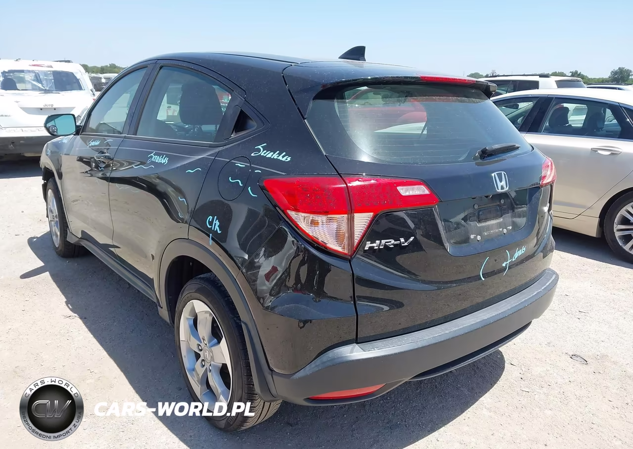2018 Honda Hr-V Lx VIN:3CZRU6H35JG725632 - 3