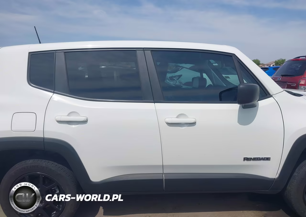 2023 Jeep Renegade Latitude 4X4 VIN:ZACNJDB15PPP38572 - 13