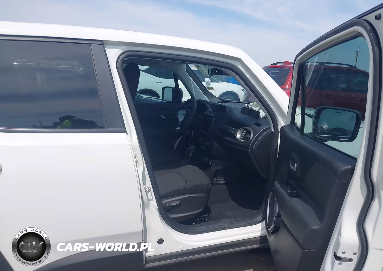 2023 Jeep Renegade Latitude 4X4 VIN:ZACNJDB15PPP38572 - 5