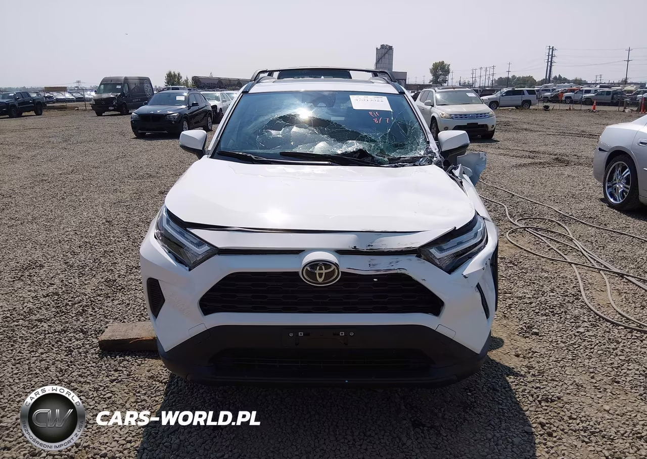 2025 Toyota Rav4 Hybrid Xle VIN:JTMRWRFV0SD339298 - 12