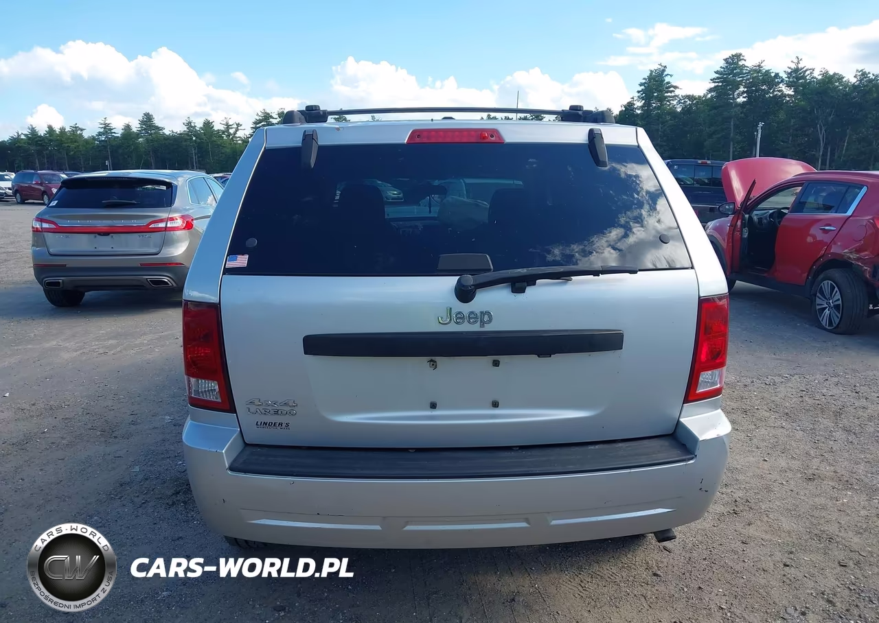 2009 Jeep Grand Cherokee Laredo VIN:1J8GR48K69C527594 - 17