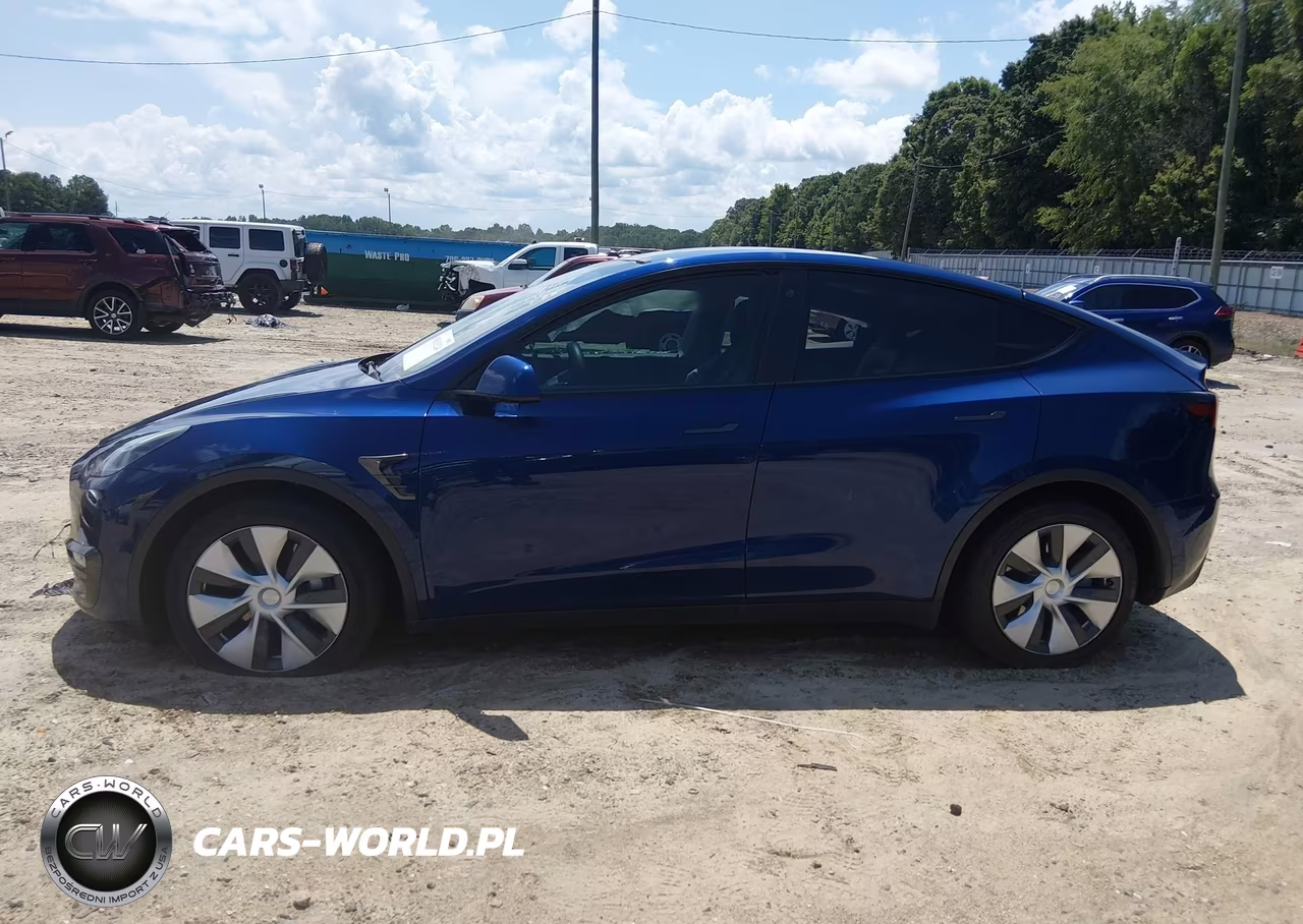 2021 Tesla Model Y Standard Range Rear-Wheel Drive VIN:5YJYGDEDXMF107419 - 14