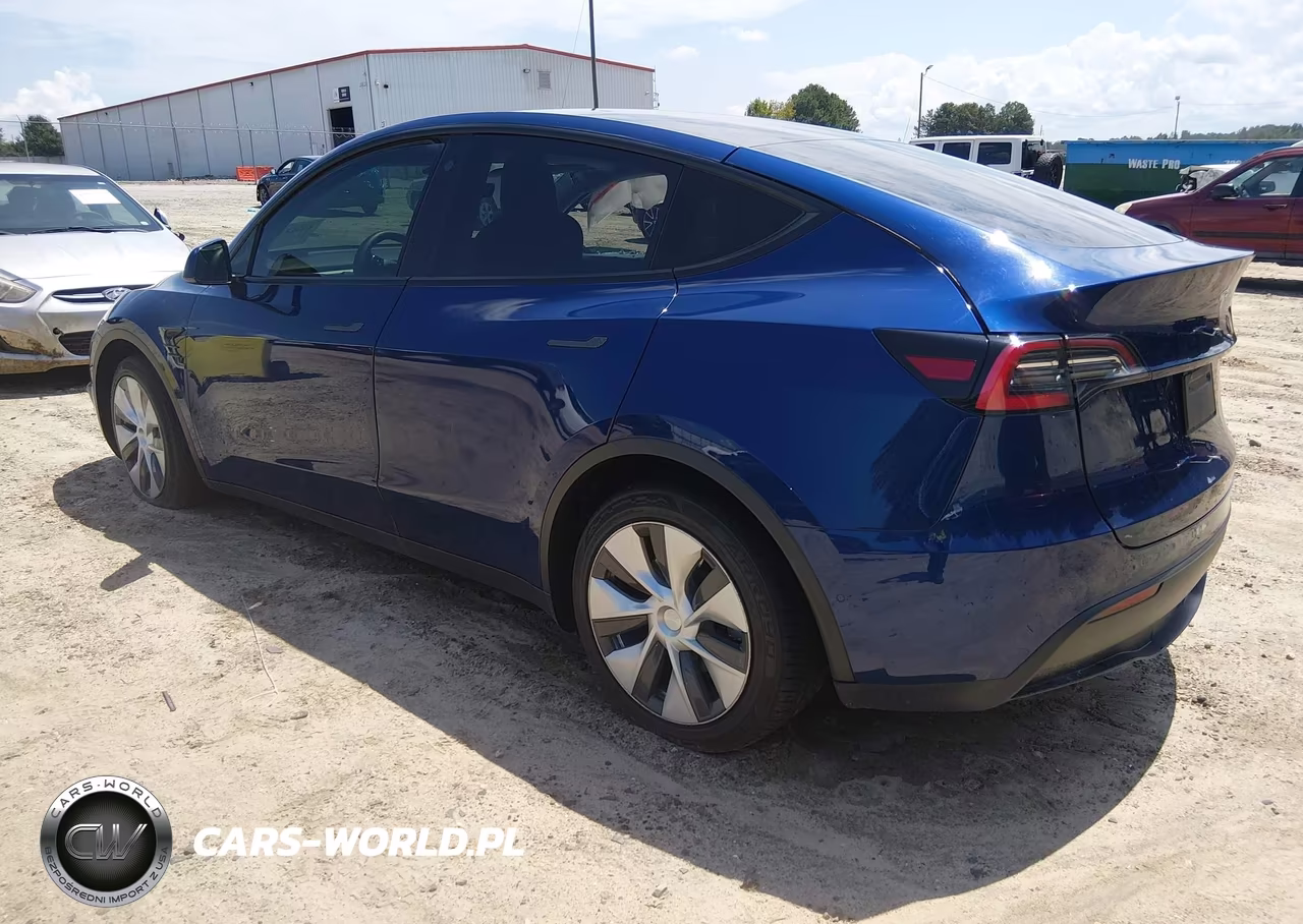 2021 Tesla Model Y Standard Range Rear-Wheel Drive VIN:5YJYGDEDXMF107419 - 3