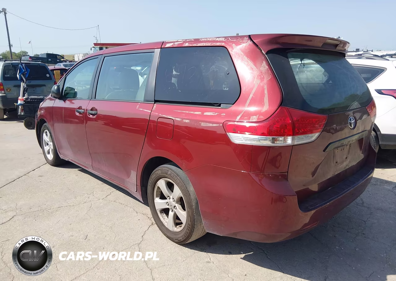 2011 Toyota Sienna Base V6 VIN:5TDZK3DC0BS055068 - 3