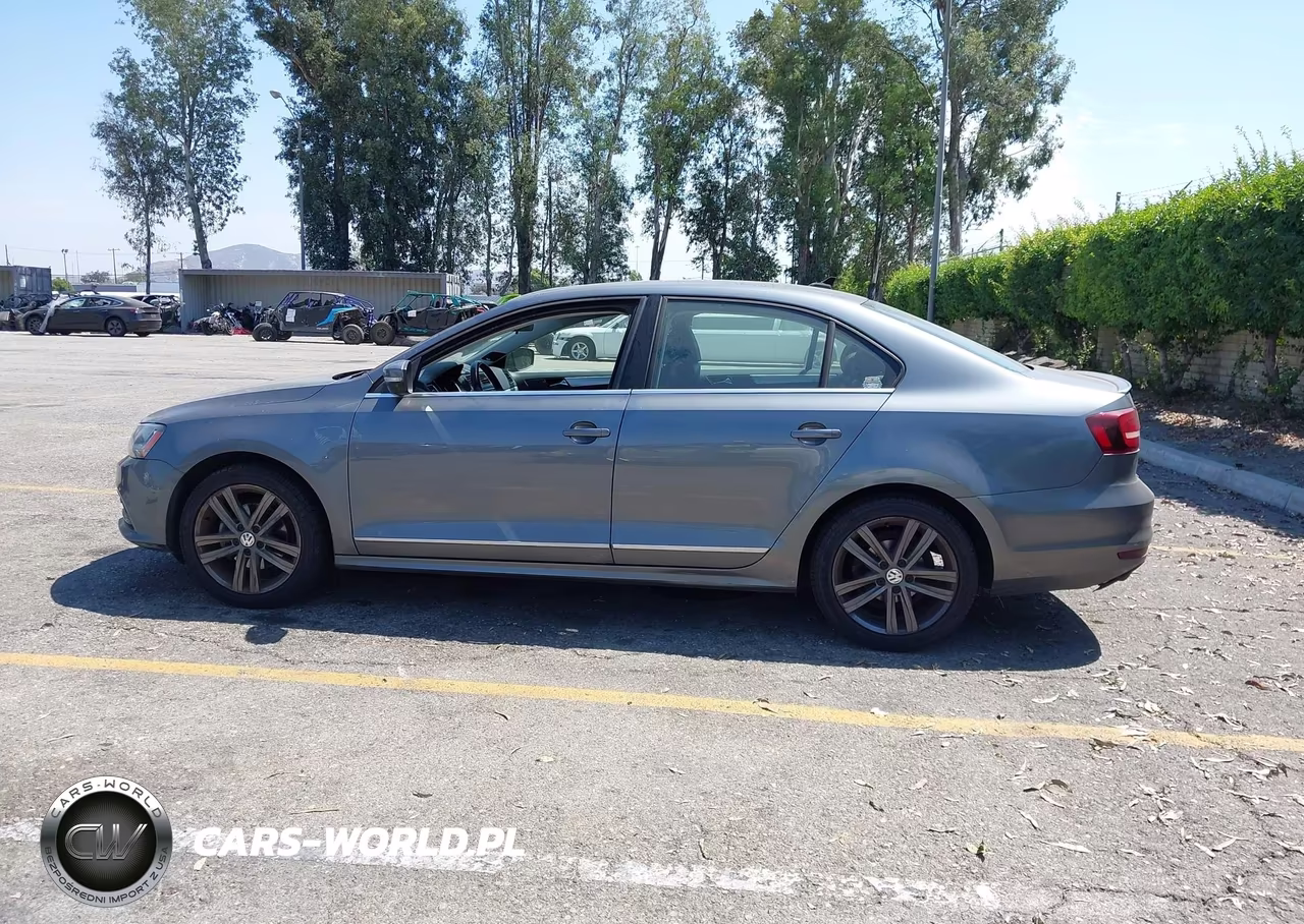2018 Volkswagen Jetta 1.8T Sel VIN:3VWL17AJXJM205105 - 15
