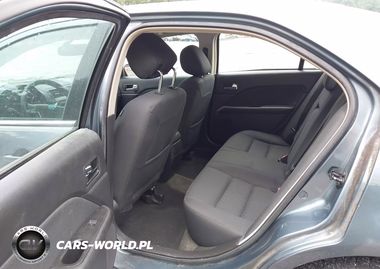 2012 Ford Fusion Se VIN:3FAHP0HA5CR427373 - 8