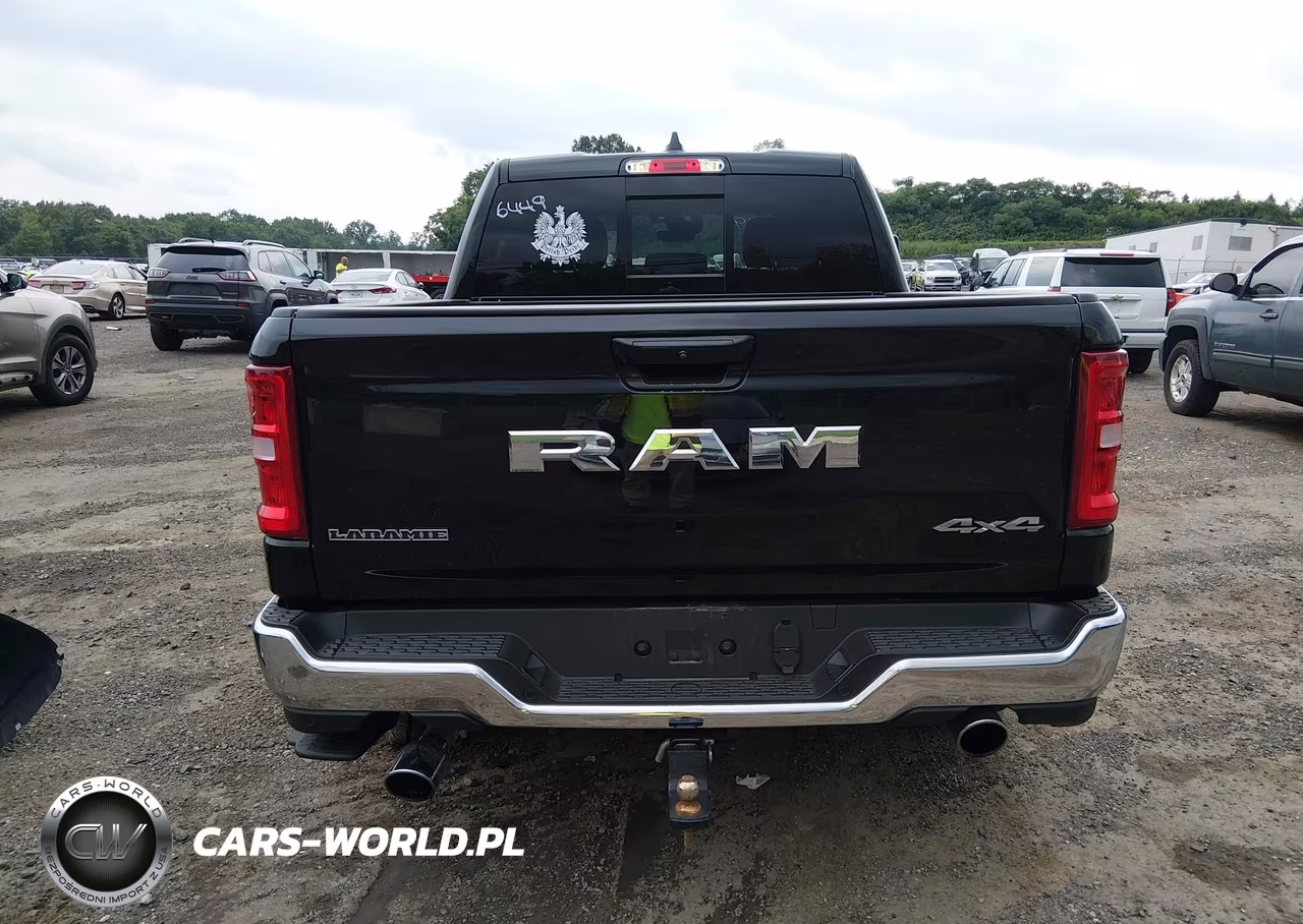 2025 Ram 1500 Laramie 4X4 5'7 Box VIN:1C6SRFJP1SN708624 - 17