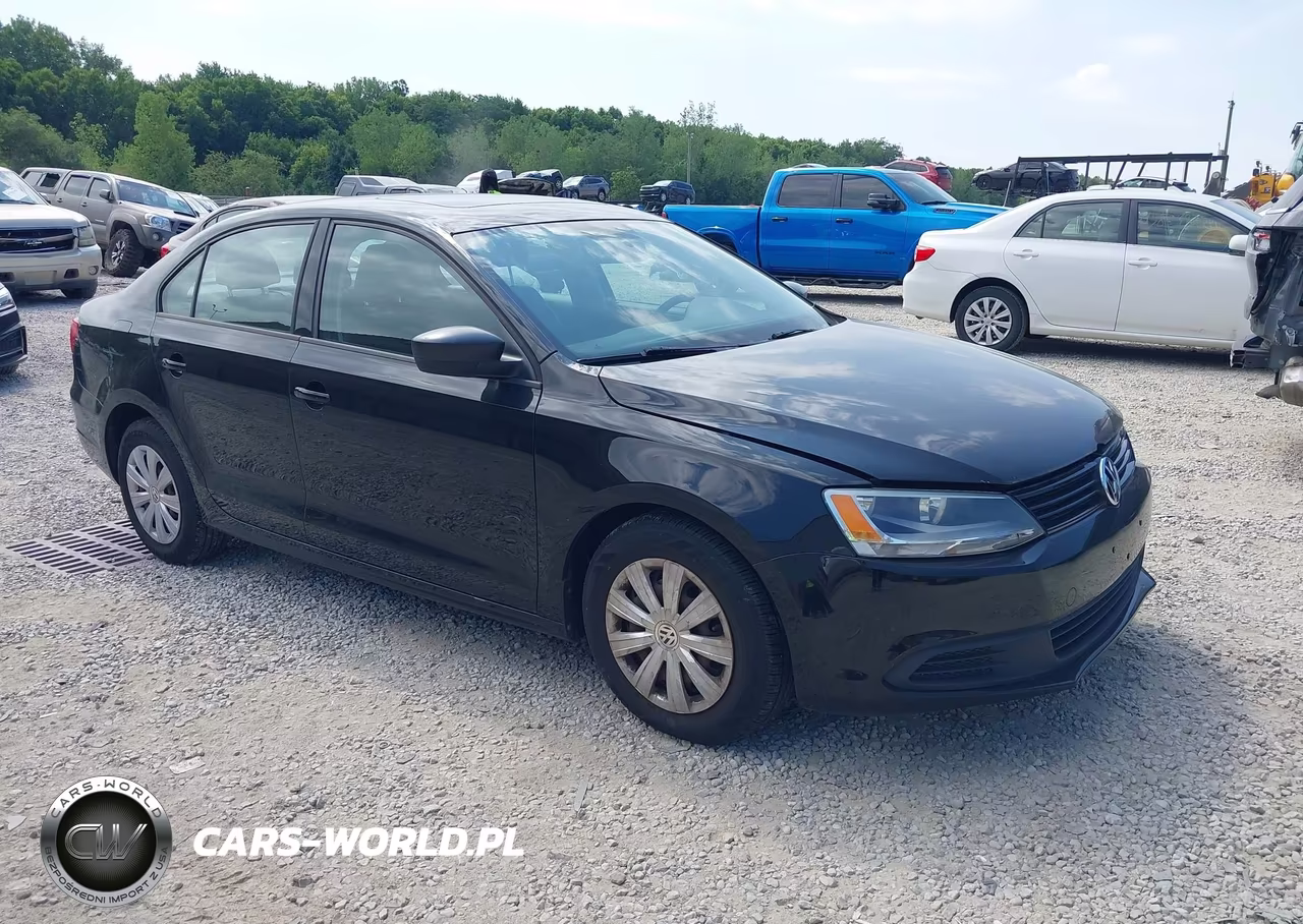 2013 Volkswagen Jetta 2.0L S – zdjęcie 1 z 16
