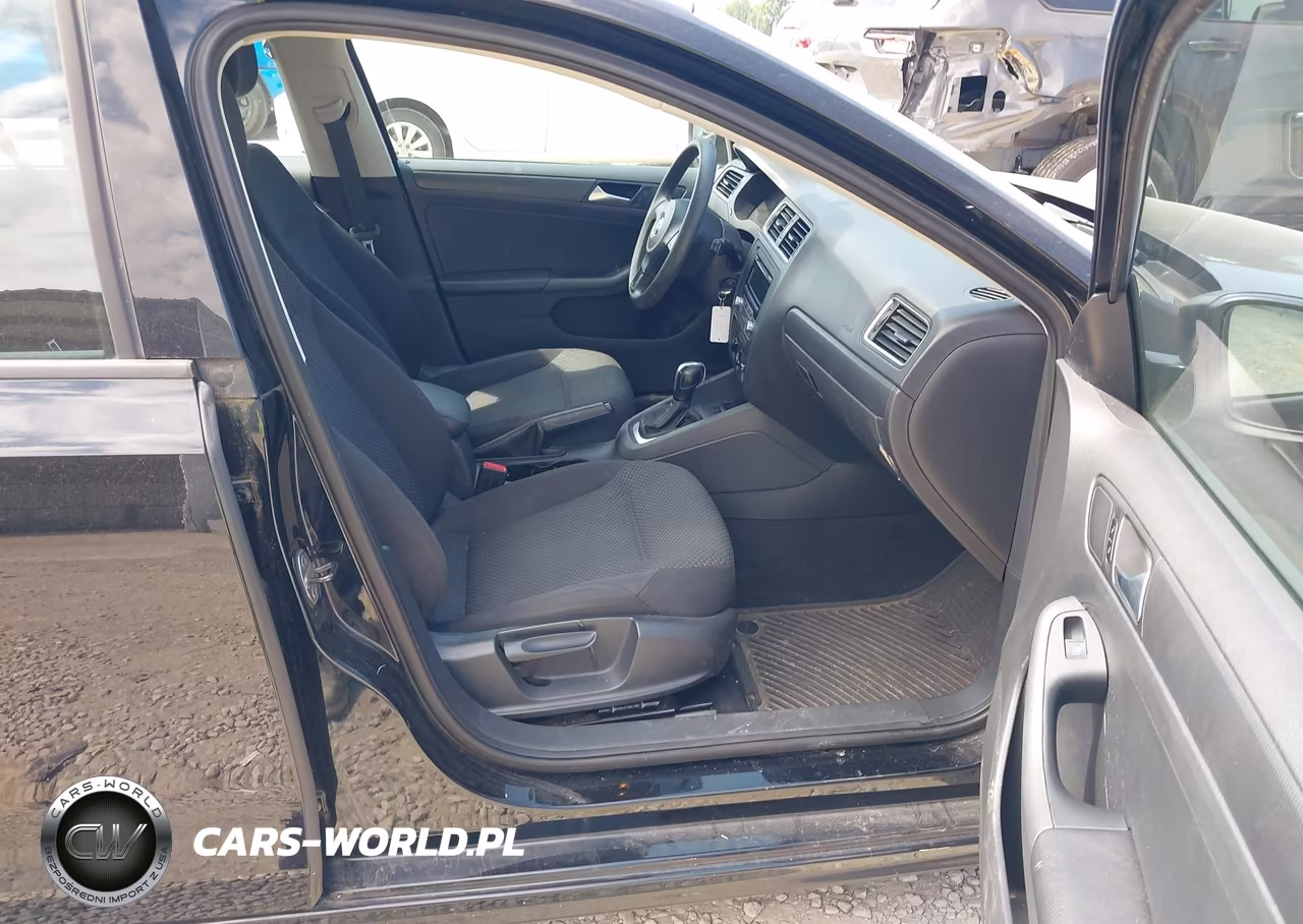 2013 Volkswagen Jetta 2.0L S VIN:3VW2K7AJ5DM291047 - 5