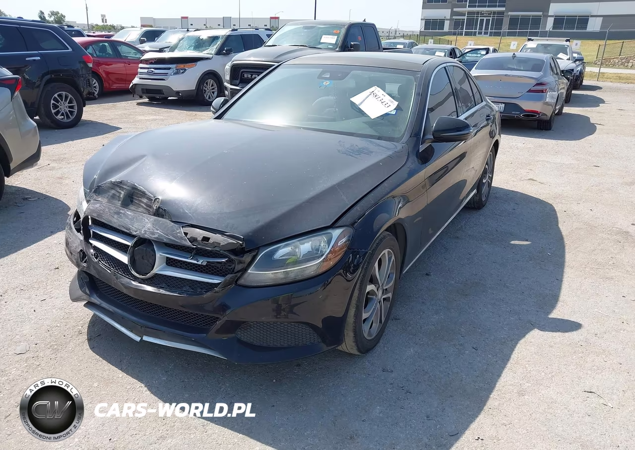 2017 Mercedes-Benz C 300 VIN:55SWF4JB3HU196799 - 2