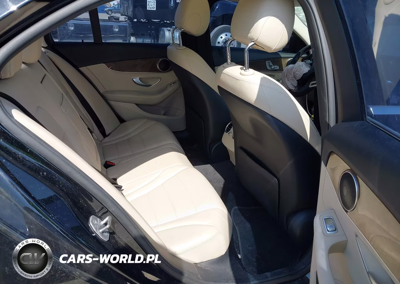 2017 Mercedes-Benz C 300 VIN:55SWF4JB3HU196799 - 8