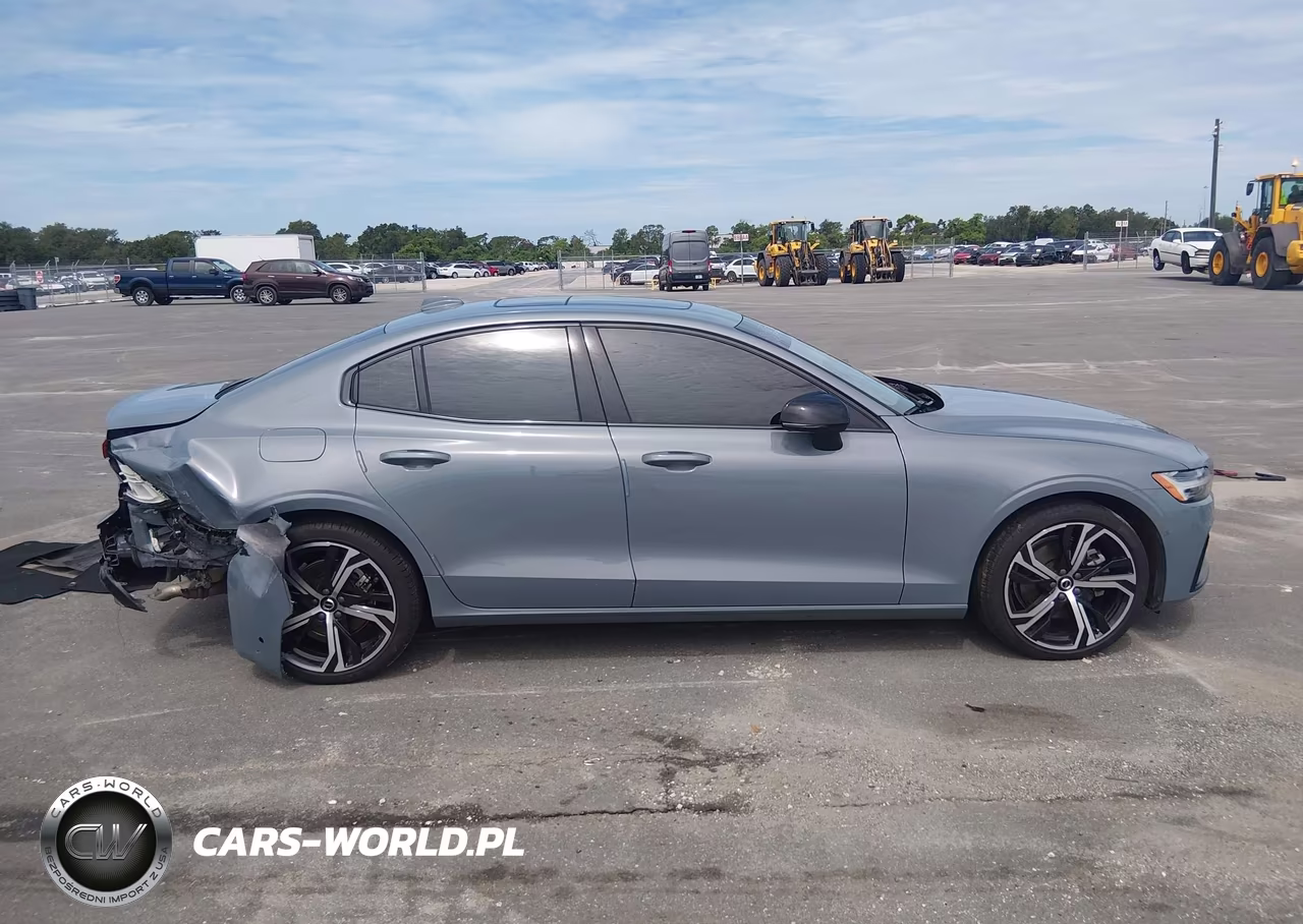 2024 Volvo S60 B5 Ultimate Dark Theme VIN:7JRL12TM6RG323317 - 13