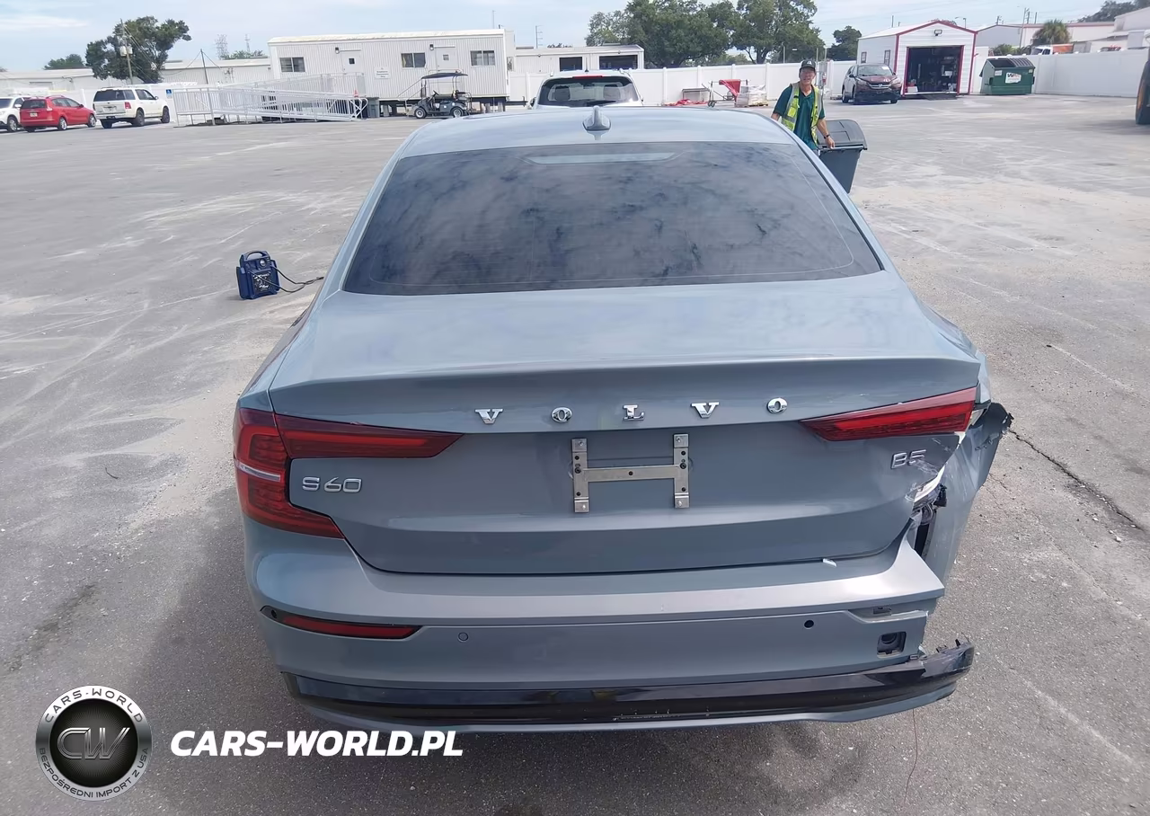 2024 Volvo S60 B5 Ultimate Dark Theme VIN:7JRL12TM6RG323317 - 16