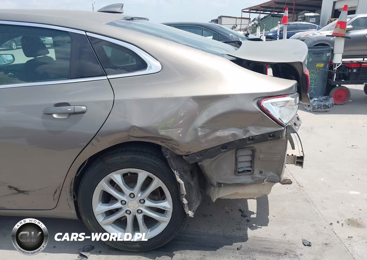 2017 Chevrolet Malibu 1Lt VIN:1G1ZE5ST0HF226117 - 6