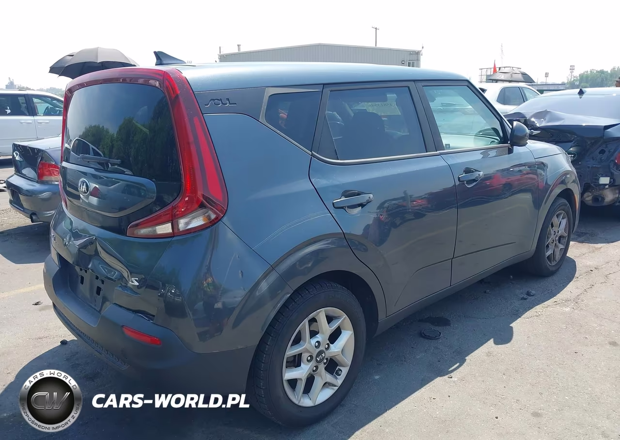2020 Kia Soul S VIN:KNDJ23AU7L7020758 - 4