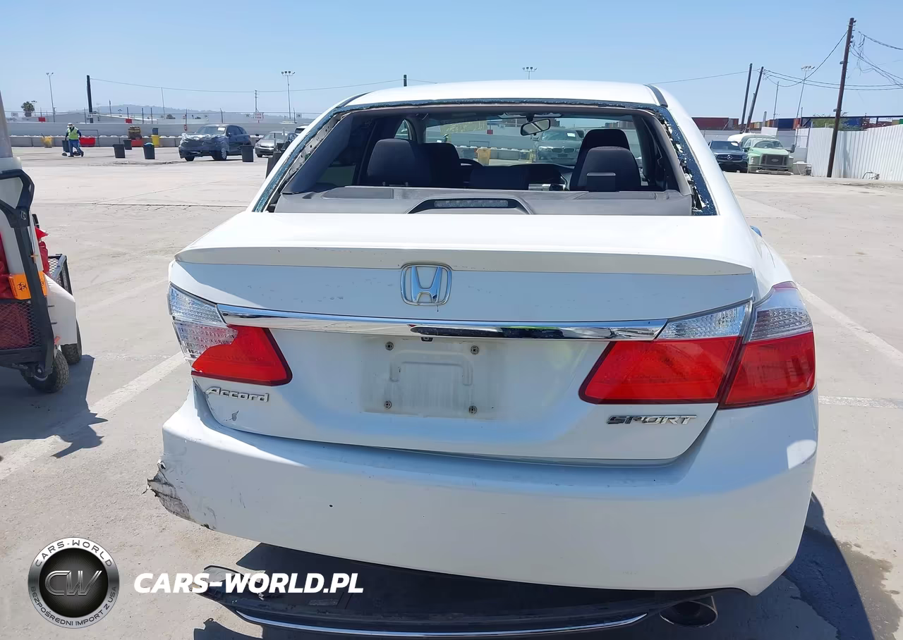 2015 Honda Accord Sport VIN:1HGCR2F59FA107019 - 16