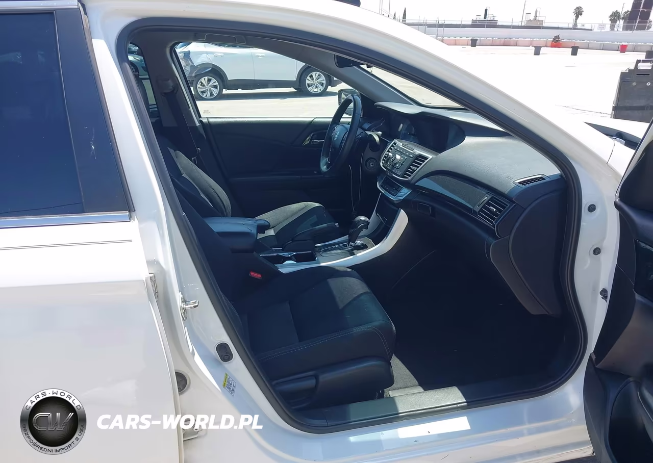 2015 Honda Accord Sport VIN:1HGCR2F59FA107019 - 5