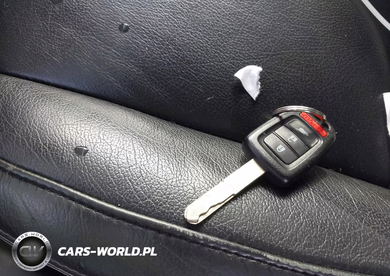 2017 Honda Civic Sport VIN:SHHFK7H4XHU207592 - 11