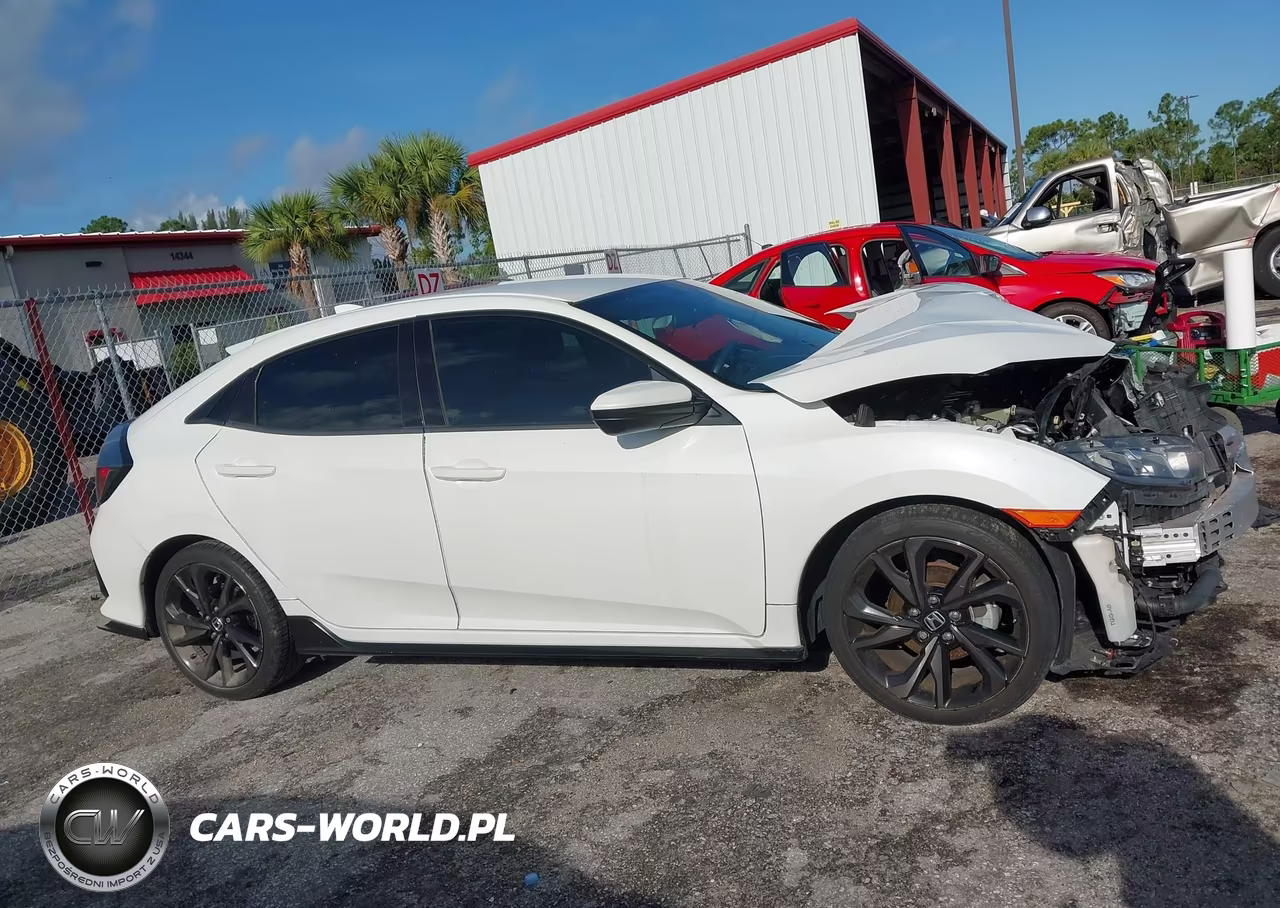 2017 Honda Civic Sport VIN:SHHFK7H4XHU207592 - 14