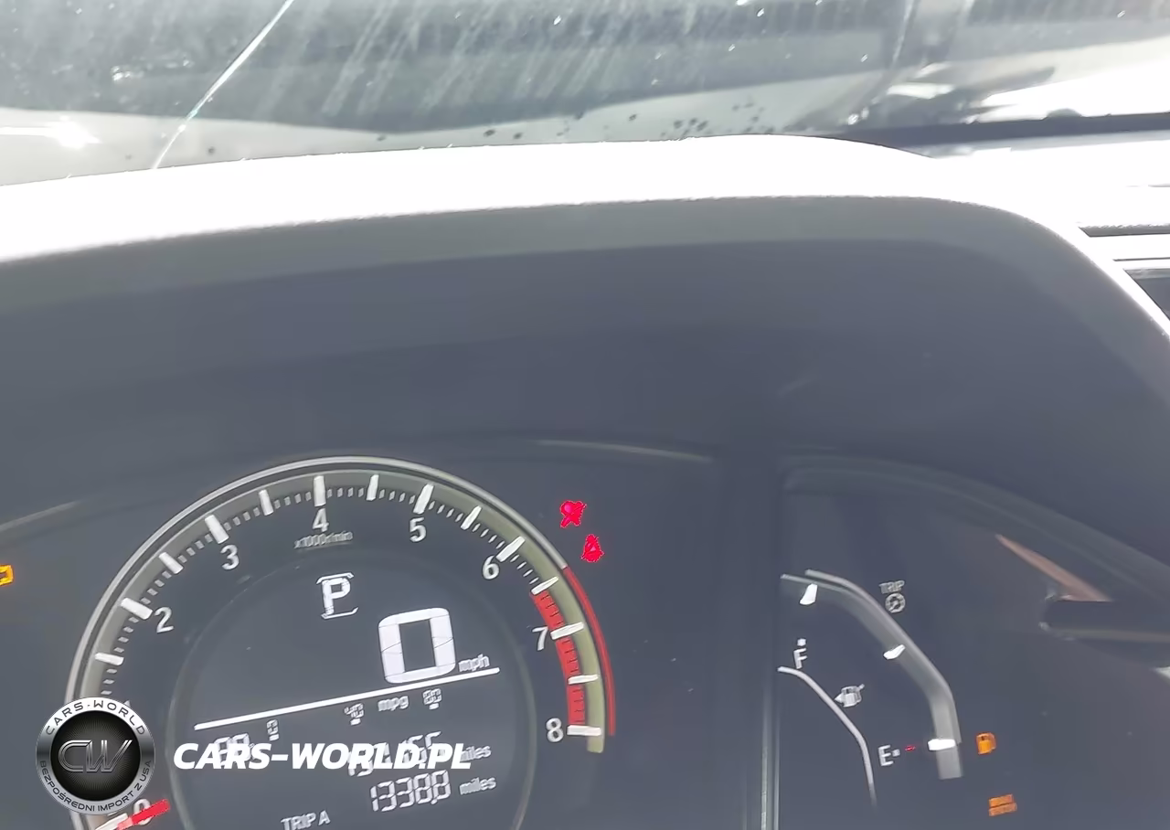 2017 Honda Civic Sport VIN:SHHFK7H4XHU207592 - 16