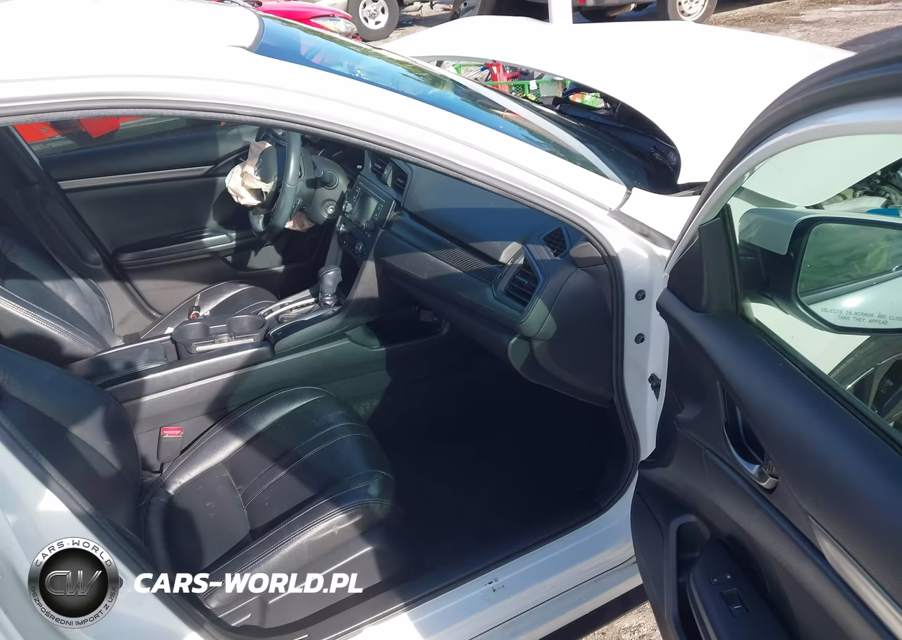 2017 Honda Civic Sport VIN:SHHFK7H4XHU207592 - 5