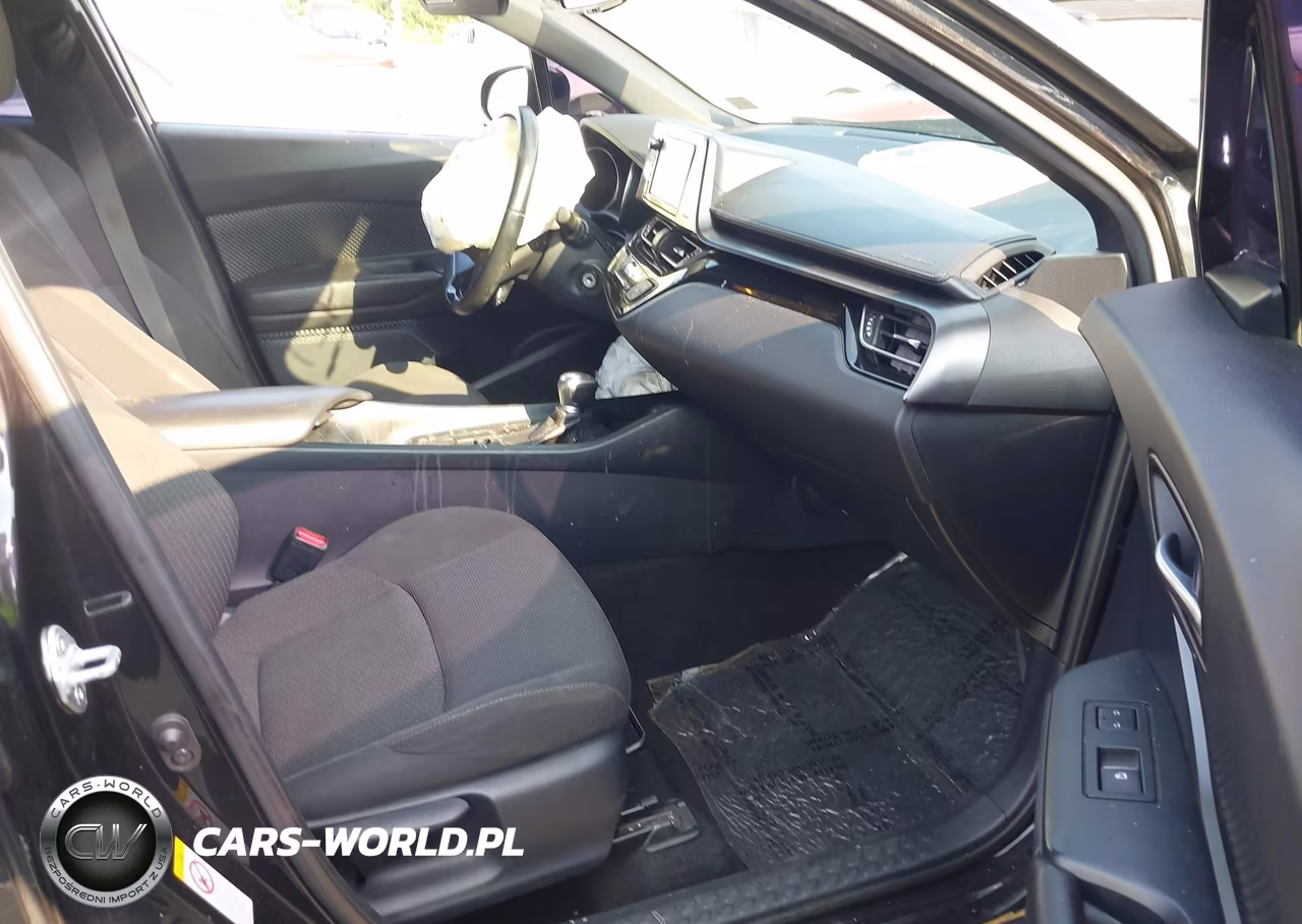 2018 Toyota C-Hr Xle VIN:NMTKHMBX2JR014742 - 5