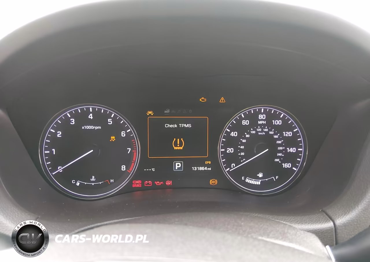 2016 Hyundai Genesis 3.8 VIN:KMHGN4JE3GU137529 - 7