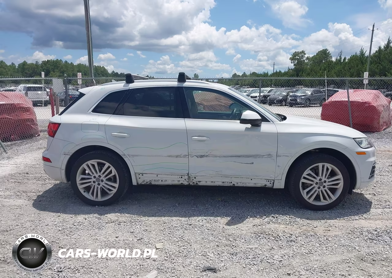 2019 Audi Q5 45 Premium VIN:WA1BNAFY6K2119010 - 14