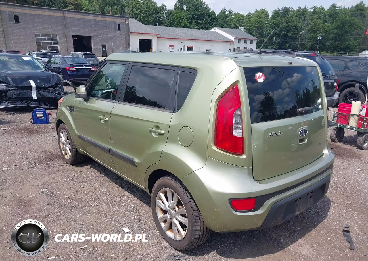 2012 Kia Soul + VIN:KNDJT2A61C7399779 - 3