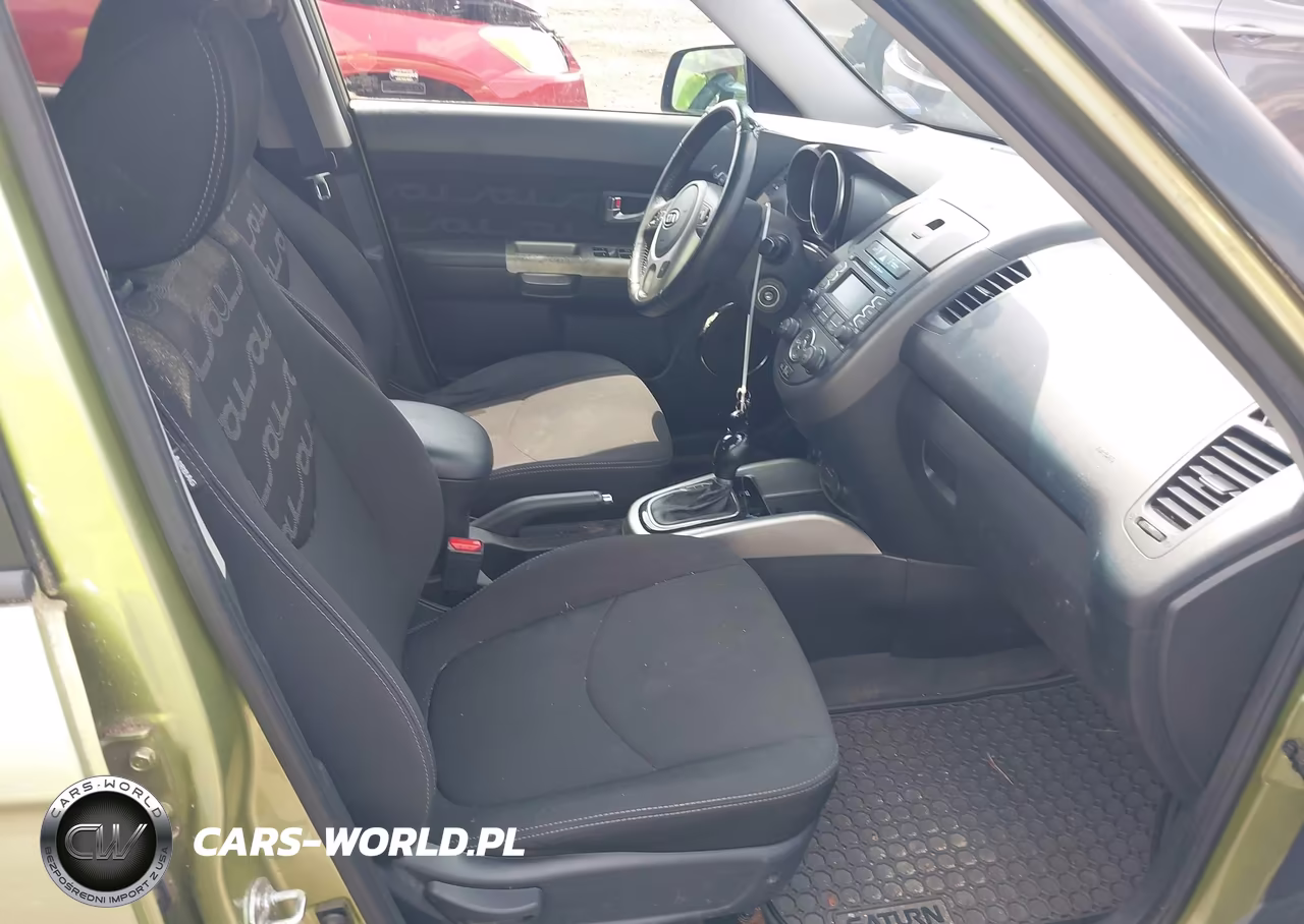 2012 Kia Soul + VIN:KNDJT2A61C7399779 - 5