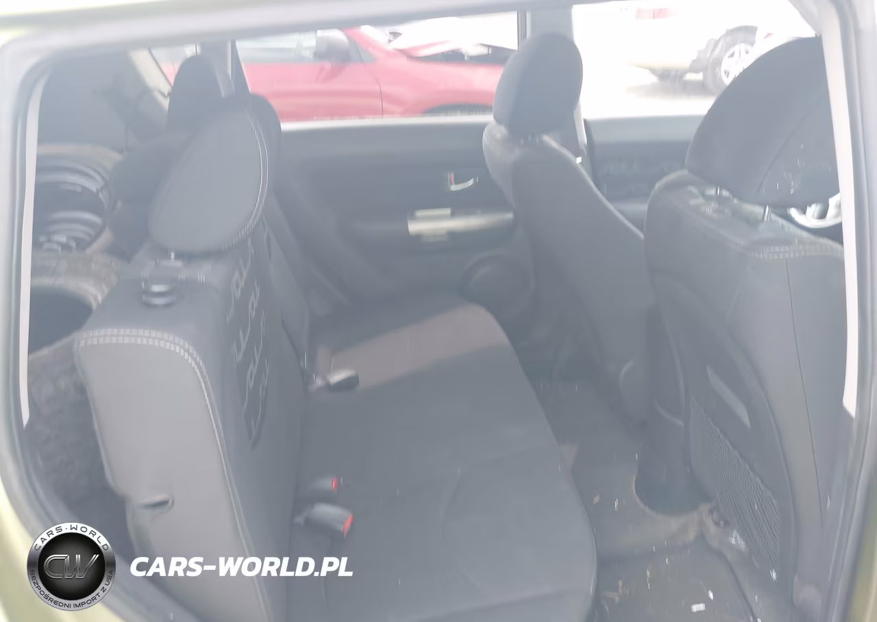 2012 Kia Soul + VIN:KNDJT2A61C7399779 - 8