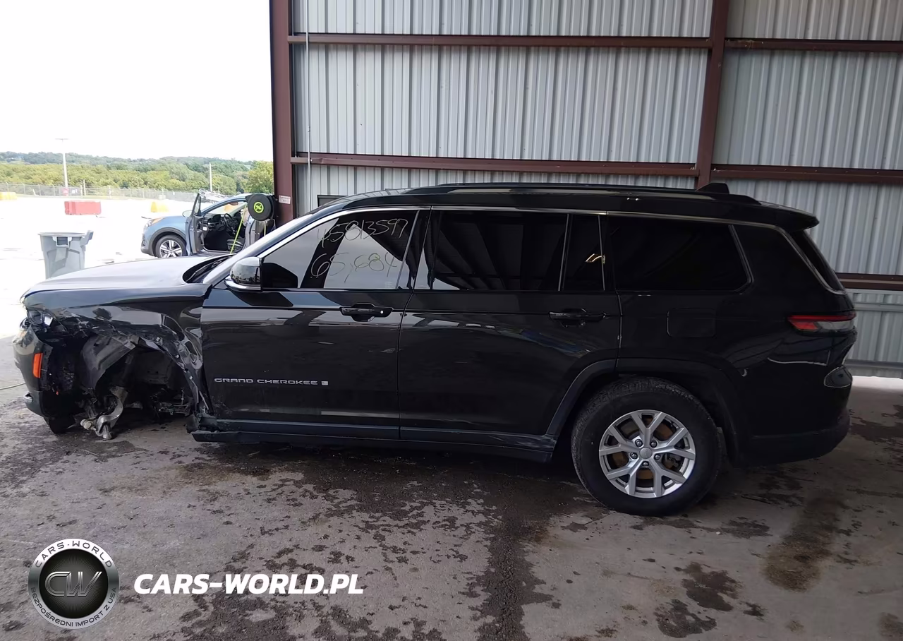 2023 Jeep Grand Cherokee L Limited 4X4 VIN:1C4RJKBG3P8768156 - 15