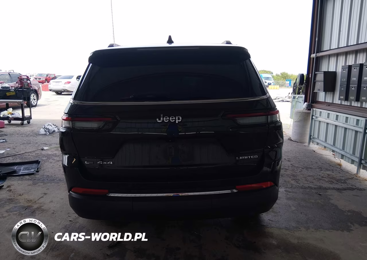 2023 Jeep Grand Cherokee L Limited 4X4 VIN:1C4RJKBG3P8768156 - 17