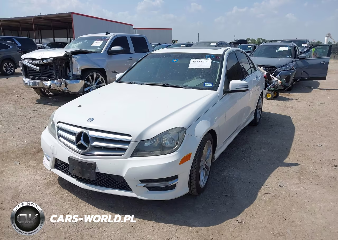 2013 Mercedes-Benz C 250 Sport VIN:WDDGF4HB8DA768115 - 2