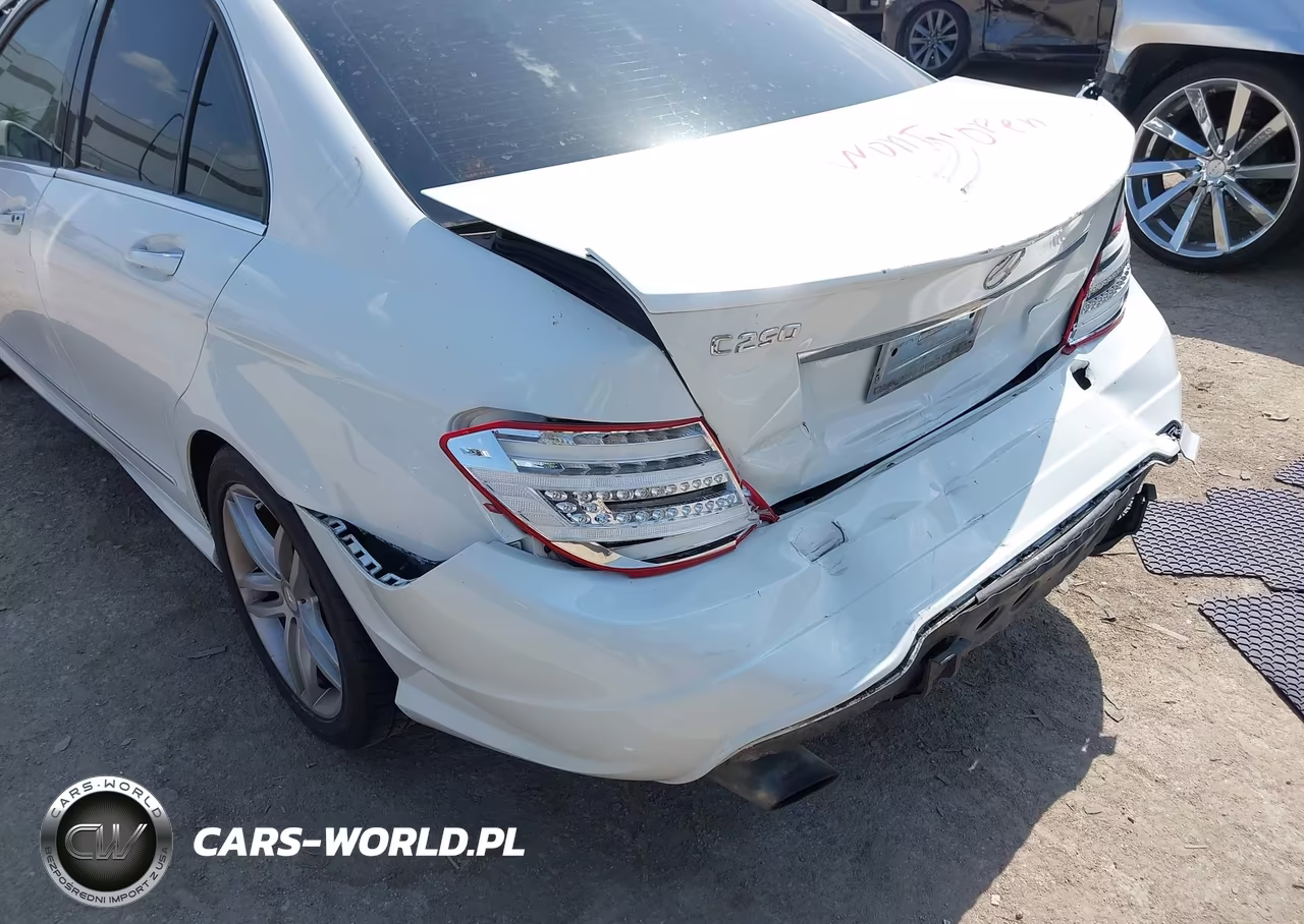 2013 Mercedes-Benz C 250 Sport VIN:WDDGF4HB8DA768115 - 6