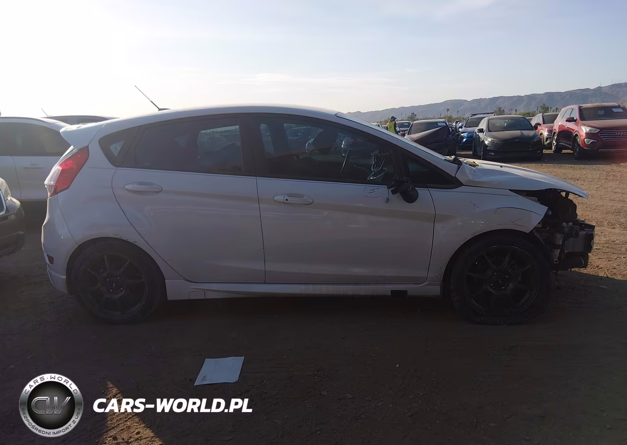 2019 Ford Fiesta St VIN:3FADP4GXXKM152736 - 13