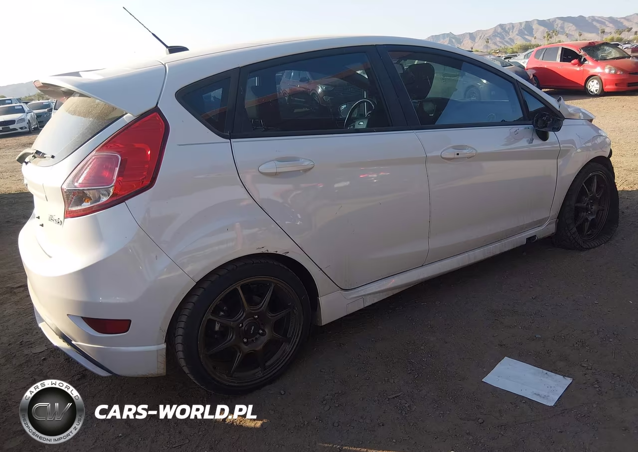 2019 Ford Fiesta St VIN:3FADP4GXXKM152736 - 4