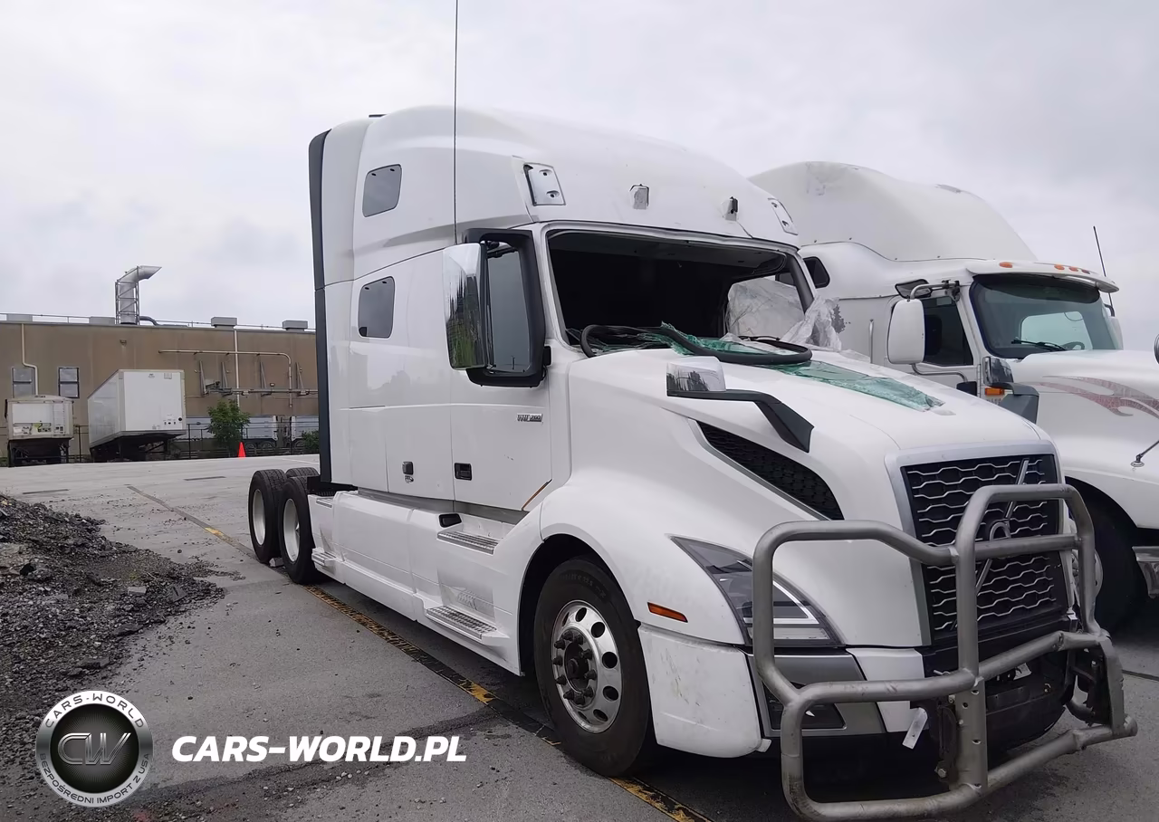 2020 Volvo Vnl VIN:4V4NC9EH0LN232559 - 1