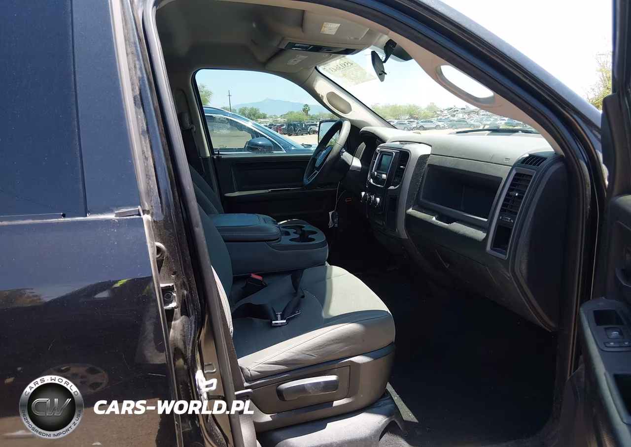 2017 Ram 1500 Express 4X2 6'4 Box VIN:1C6RR6FG3HS855867 - 5