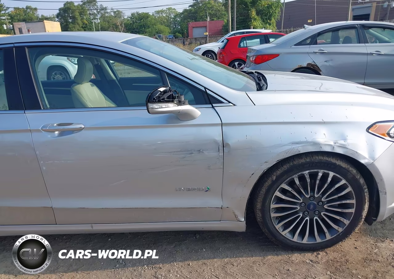 2017 Ford Fusion Hybrid Titanium VIN:3FA6P0RU5HR234499 - 17