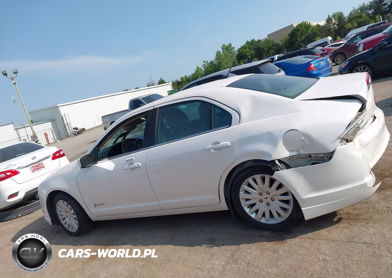 2012 Ford Fusion Hybrid VIN:3FADP0L38CR414933 - 13