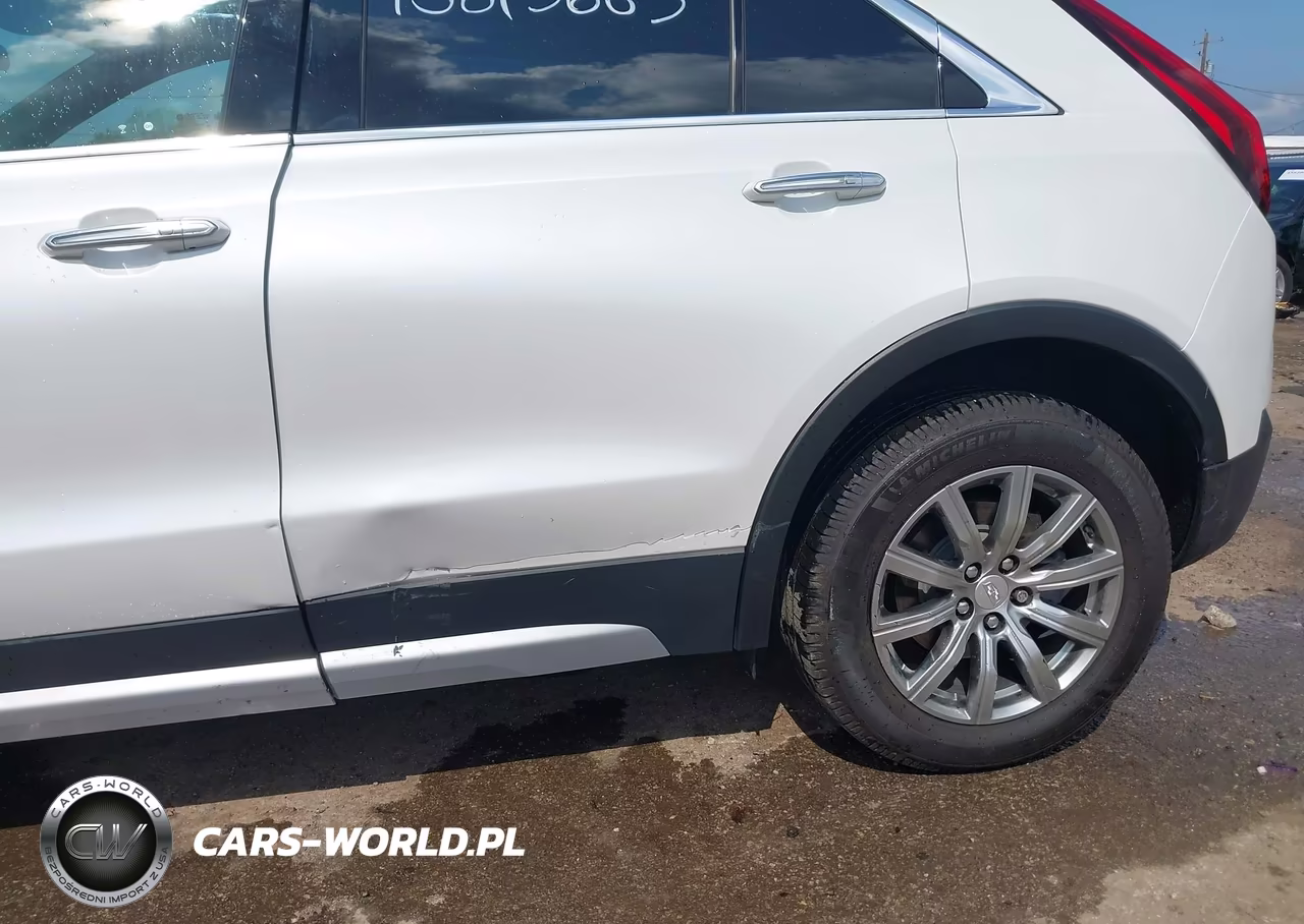 2021 Cadillac Xt4 Fwd Premium Luxury VIN:1GYFZCR42MF067994 - 17