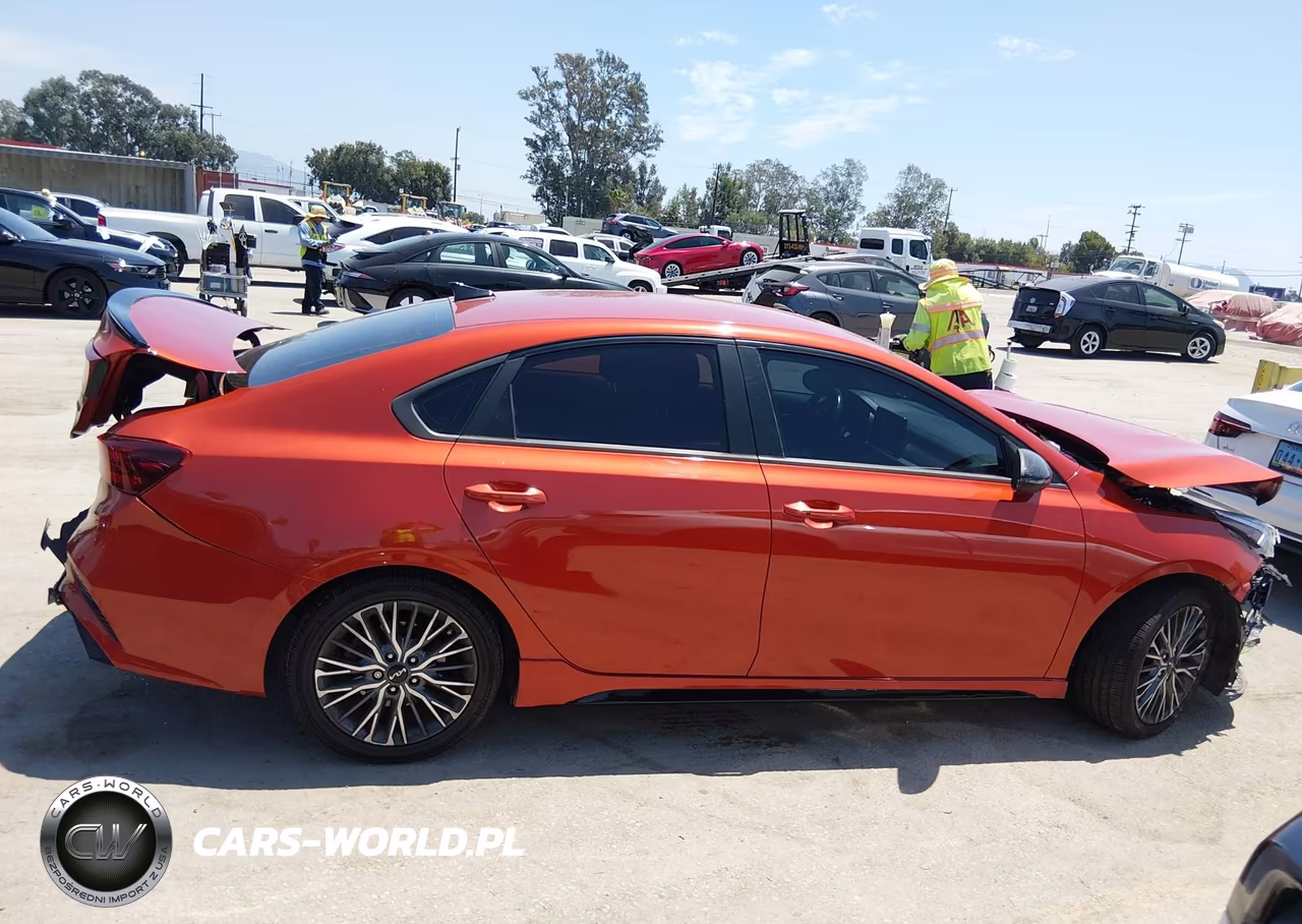 2023 Kia Forte Gt-Line VIN:3KPF54ADXPE579455 - 14