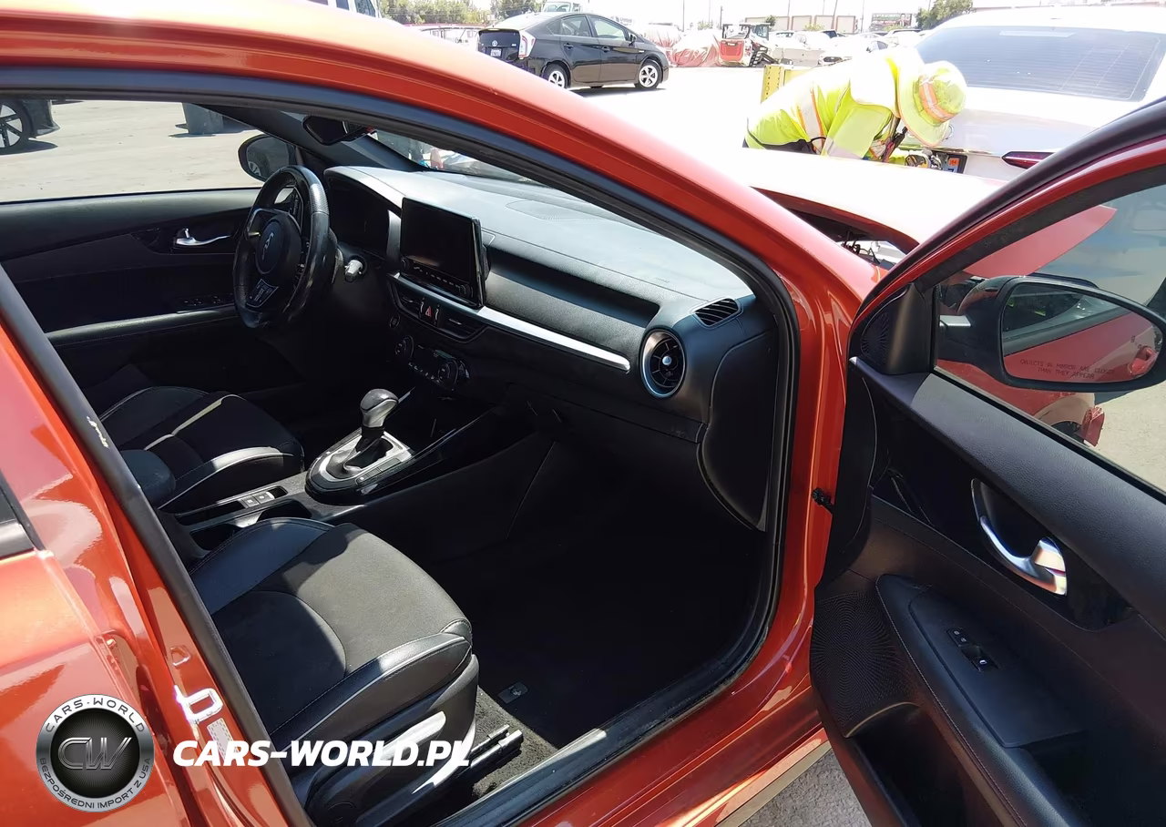 2023 Kia Forte Gt-Line VIN:3KPF54ADXPE579455 - 5