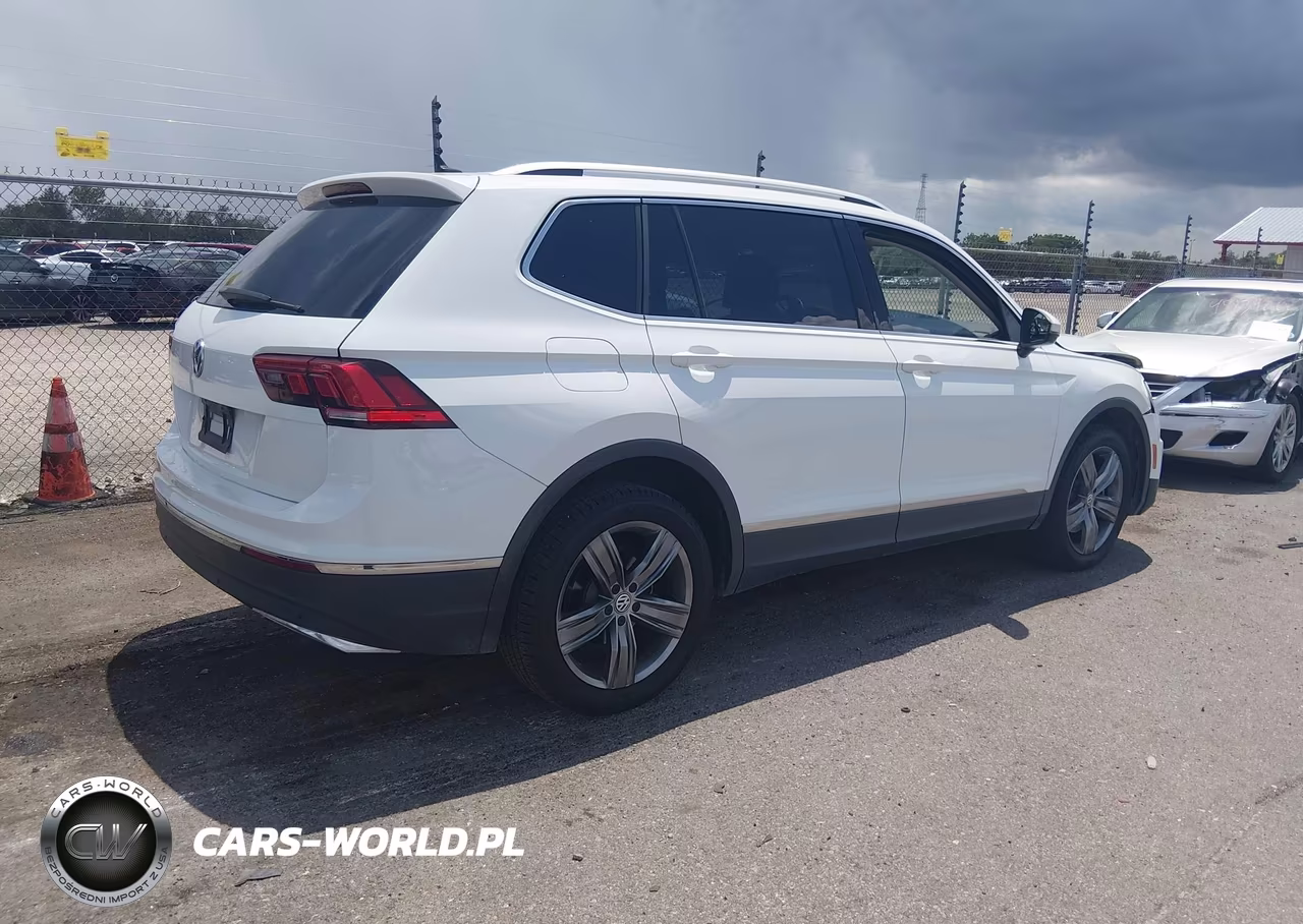 2020 Volkswagen Tiguan 2.0T Se-2.0T Se R-Line Black-2.0T Sel VIN:3VV3B7AX2LM021009 - 4