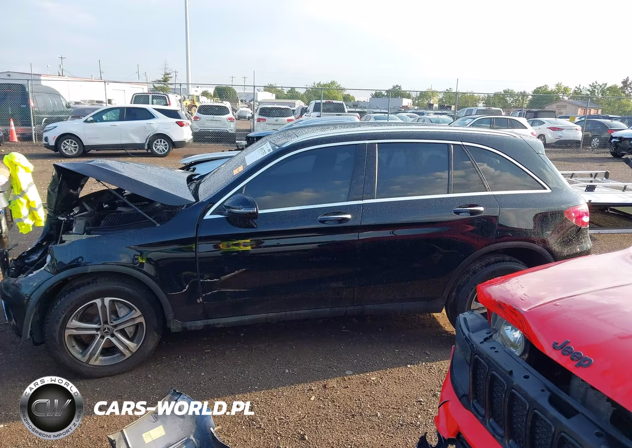 2019 Mercedes-Benz Glc 300 4Matic VIN:WDC0G4KB9KV163473 - 14