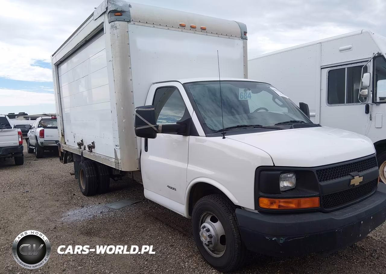 2016 Chevrolet Express Cutaway 4500
