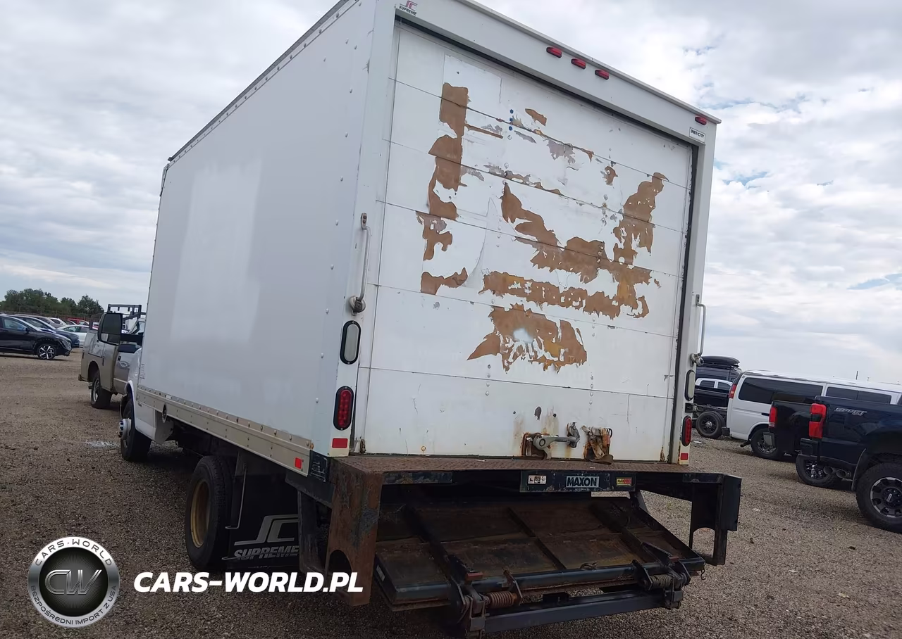 2016 Chevrolet Express Cutaway 4500 VIN:1GB6GUCG5G1197679 - 3