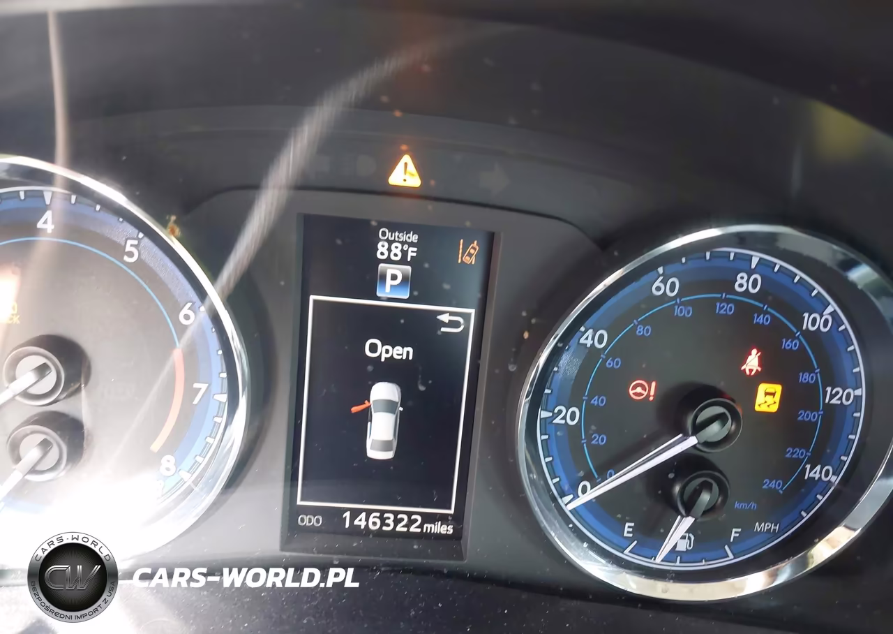 2017 Toyota Corolla Se VIN:2T1BURHEXHC848938 - 15